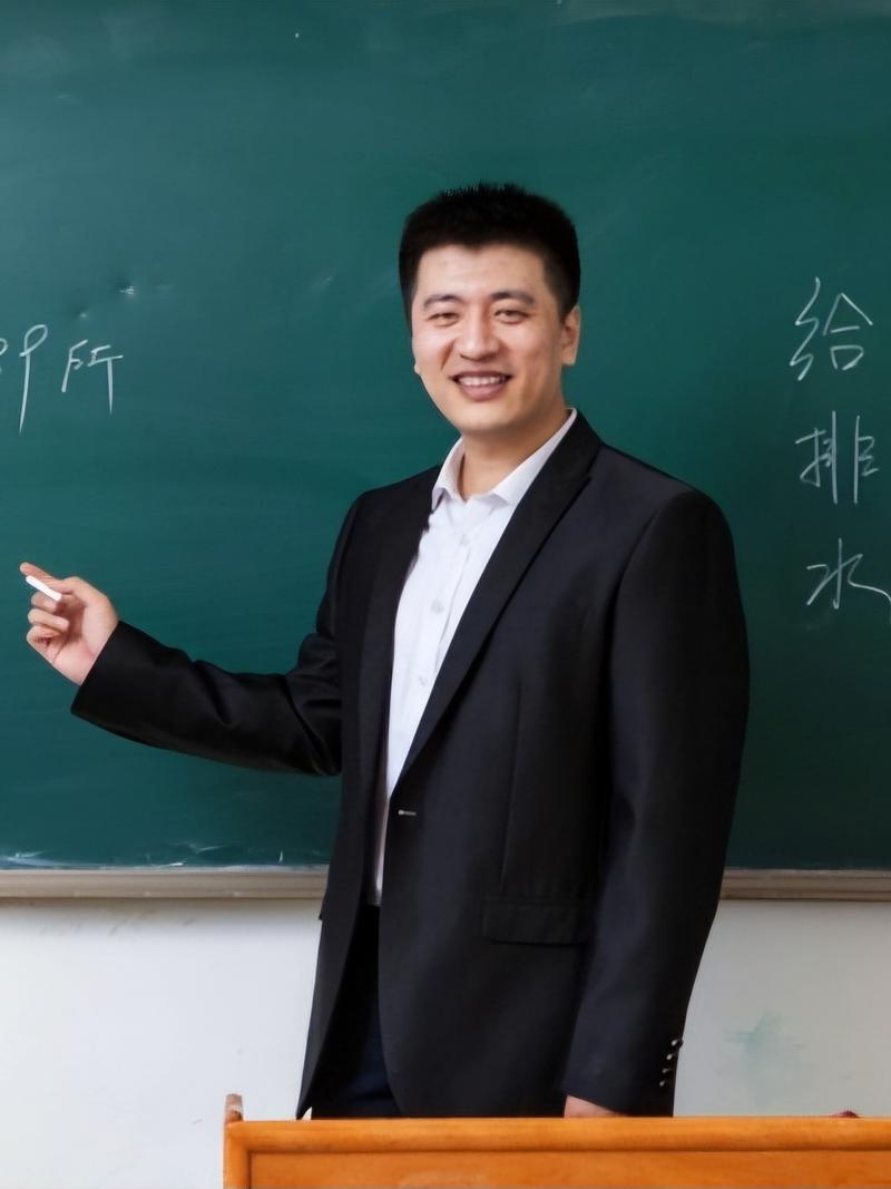 张雪峰为什么不去考研?