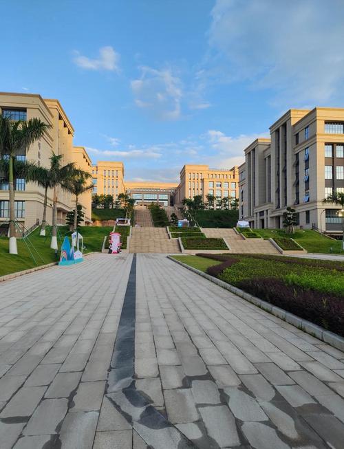 广西民族大学相思湖学院具体位置，广西省民族大学相思湖学院地址？