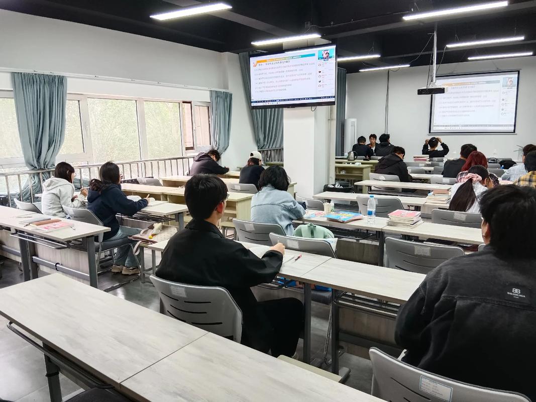 专升本什么时候报班最合适?